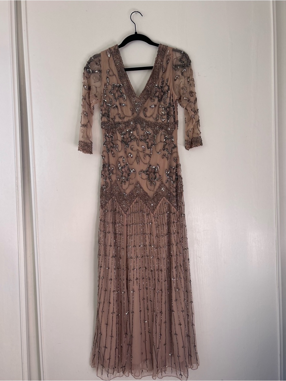 Pisarro Nights fully beaded Dress, gown Size 6
